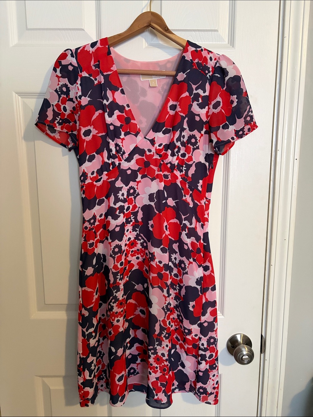 Michael Kors Red Pink & Navy Floral V-Neck Midi Dress with Short Sleeves